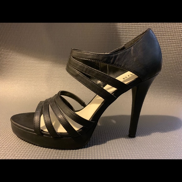 Diba Strappy Stilettos- Size 12M - Picture 3 of 5